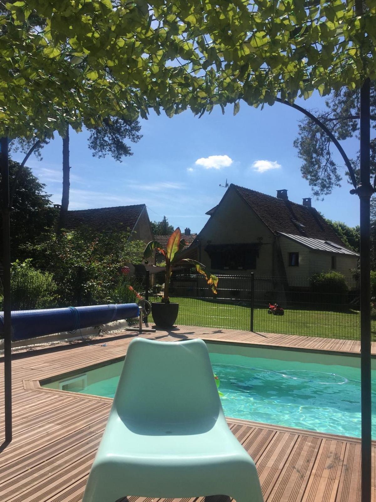 Le Refuge De Valprofonde Villa Villeneuve-sur-Yonne Buitenkant foto